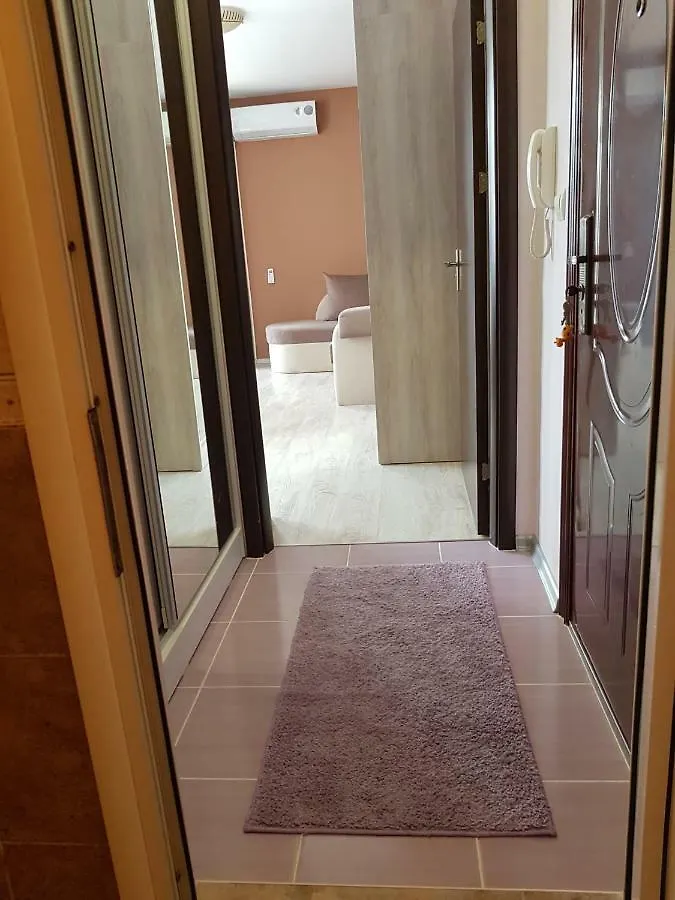 Ул. Фьодор Успенски Д. 6 Apartamento