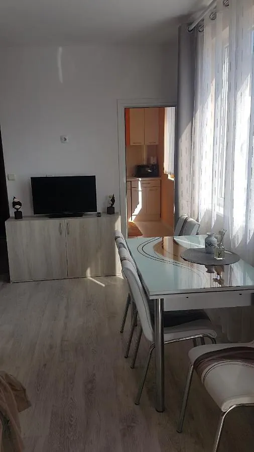 Ул. Фьодор Успенски Д. 6 Varna